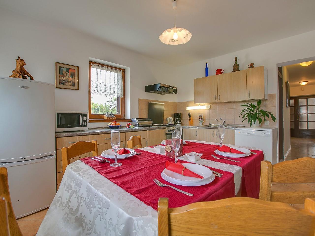Apartment Ivkovic By Interhome Štinjan Екстериор снимка