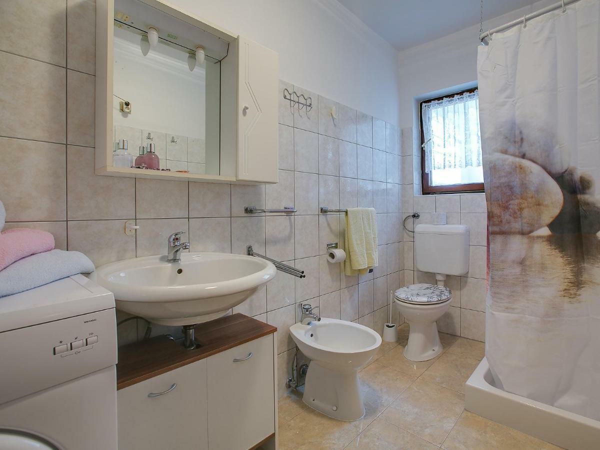 Apartment Ivkovic By Interhome Štinjan Екстериор снимка