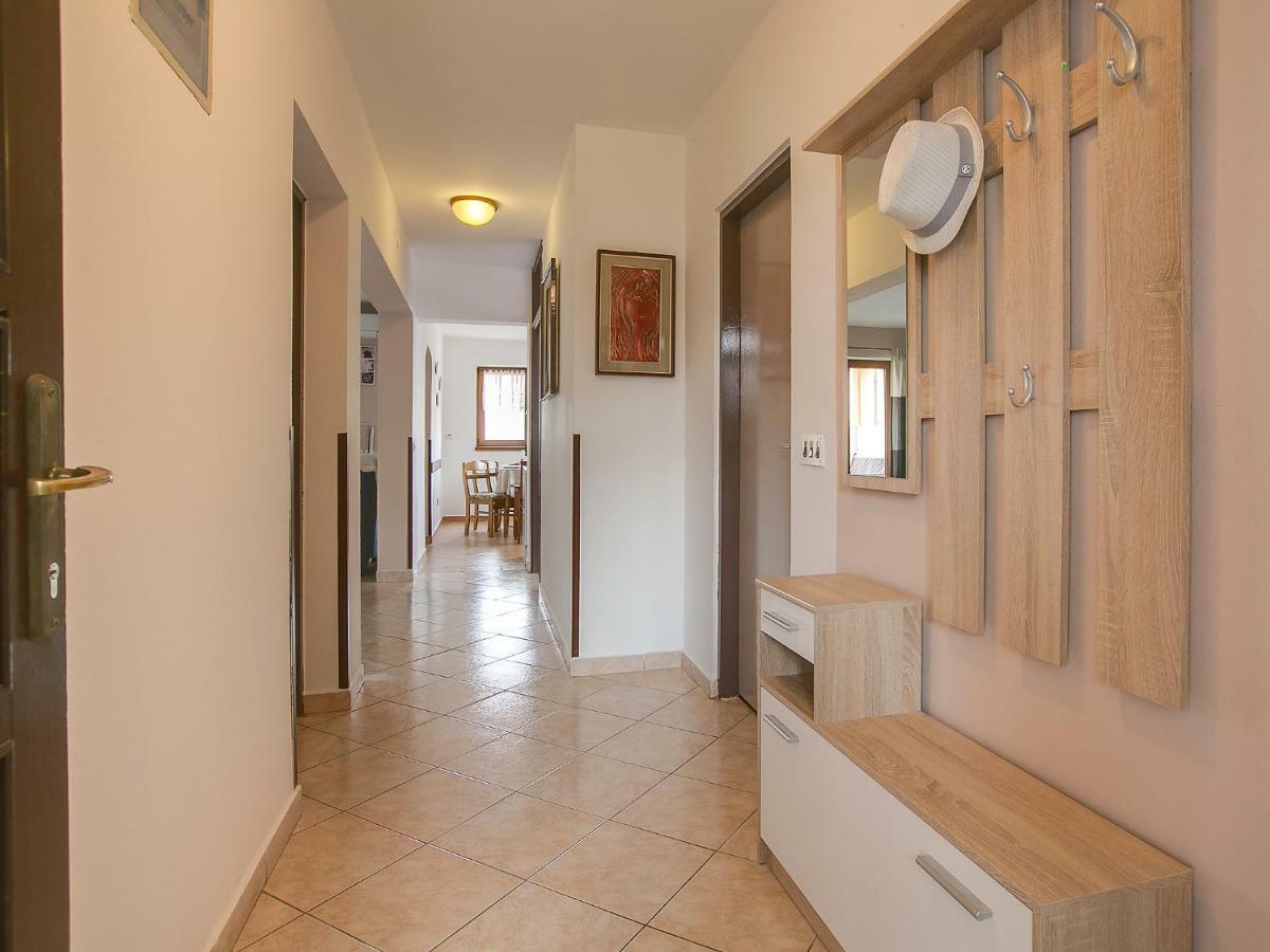 Apartment Ivkovic By Interhome Štinjan Екстериор снимка